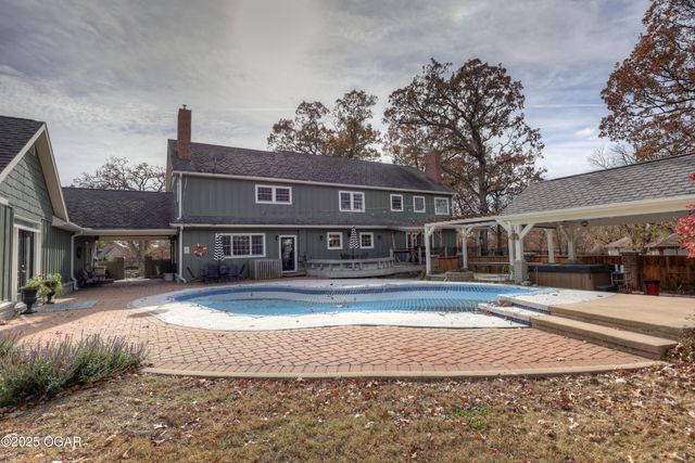 204 Eagle Ridge Road, Joplin, MO 64804