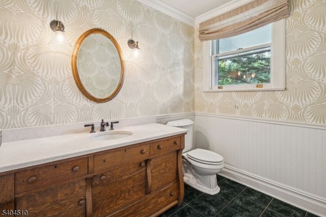 17 Three Gables Rd, Morris Twp., NJ 07960