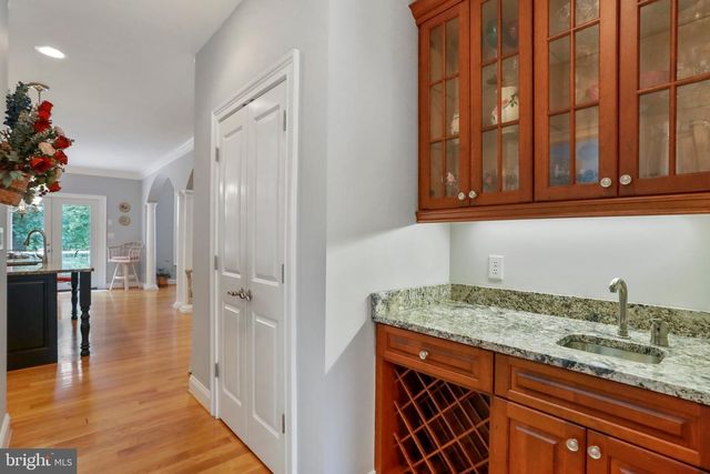 289 RELIANCE WOODS DR, Middletown, VA 22645