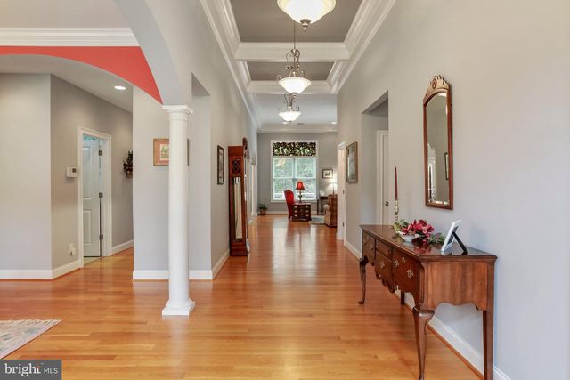 289 RELIANCE WOODS DR, Middletown, VA 22645