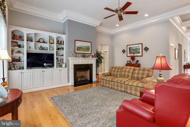 289 RELIANCE WOODS DR, Middletown, VA 22645