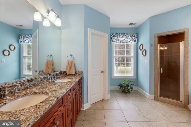 289 RELIANCE WOODS DR, Middletown, VA 22645