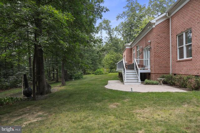 289 RELIANCE WOODS DR, Middletown, VA 22645