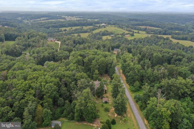 289 RELIANCE WOODS DR, Middletown, VA 22645