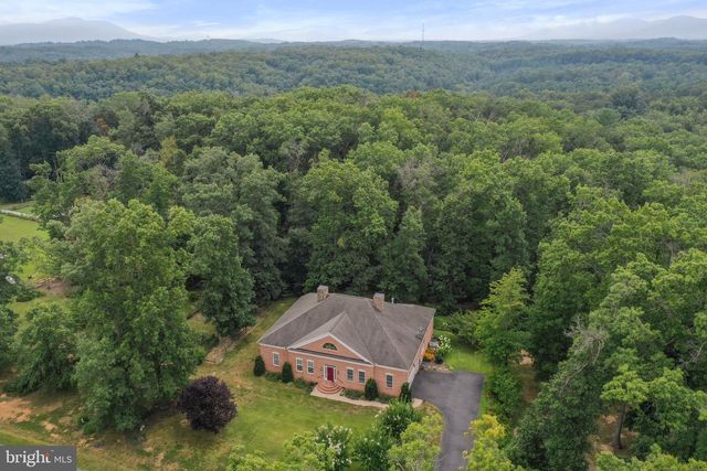 289 RELIANCE WOODS DR, Middletown, VA 22645