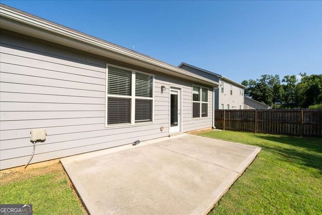 103 McGinnis Circle, Calhoun, GA 30701