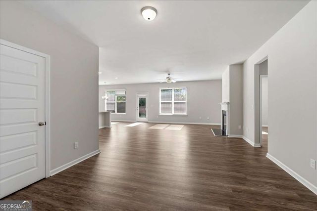 103 McGinnis Circle, Calhoun, GA 30701