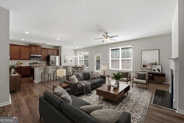103 McGinnis Circle, Calhoun, GA 30701
