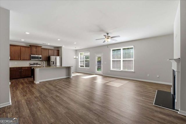 103 McGinnis Circle, Calhoun, GA 30701