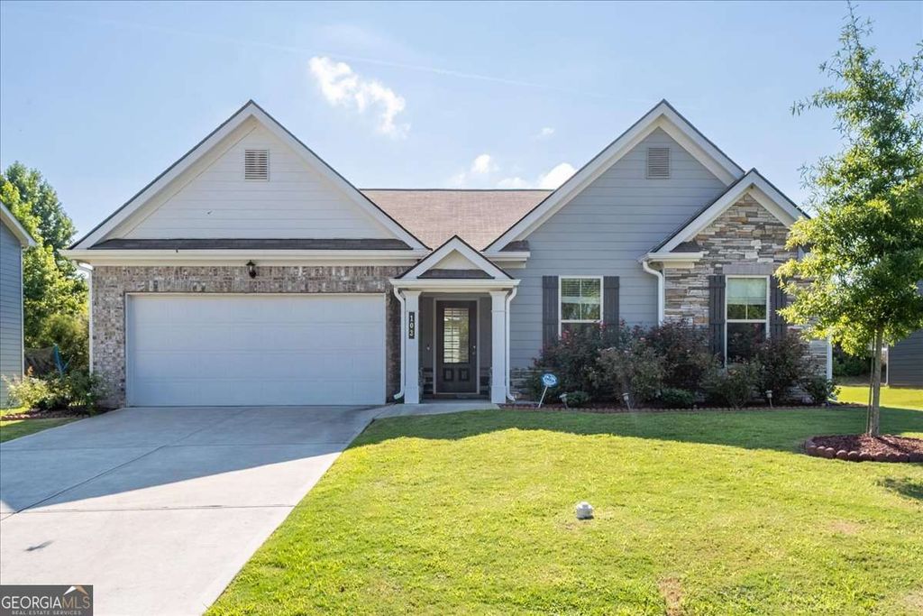 103 McGinnis Circle, Calhoun, GA 30701