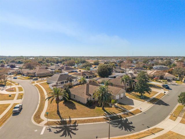 3301 BLUE JAY CT, St Cloud, FL 34772