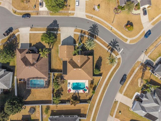 3301 BLUE JAY CT, St Cloud, FL 34772