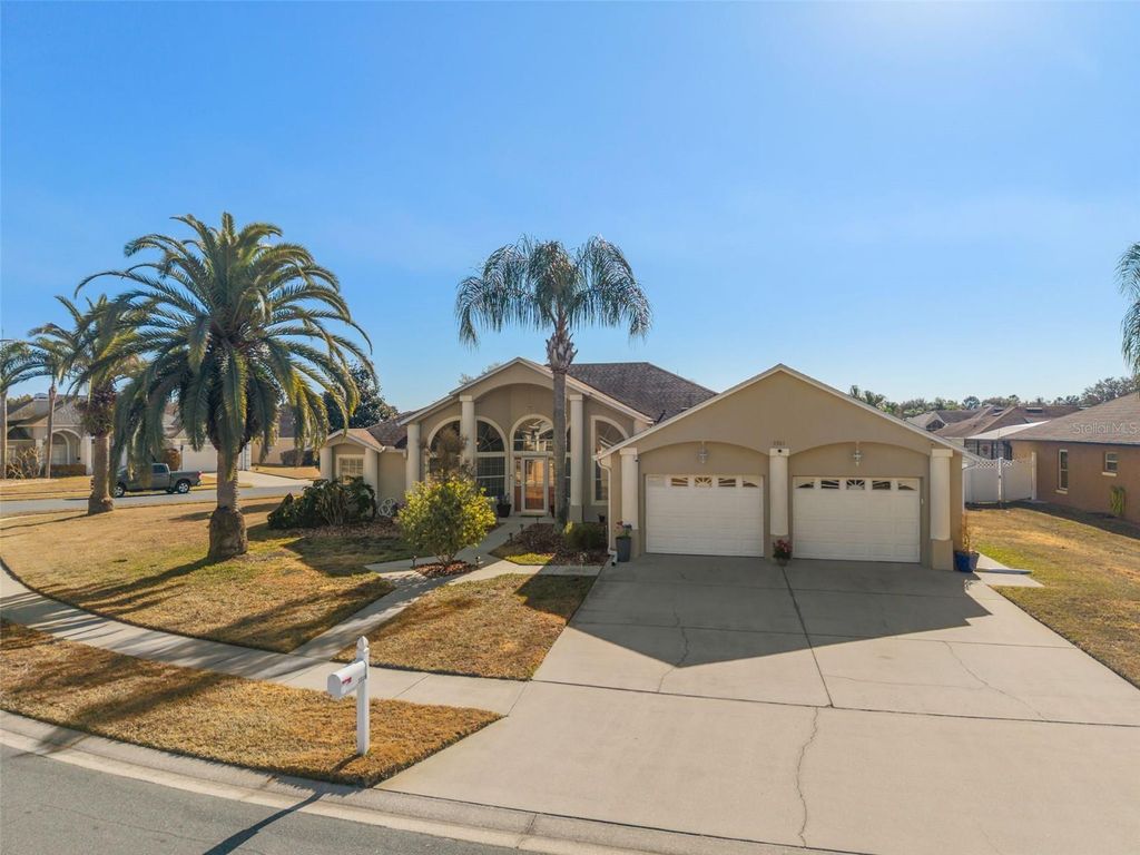 3301 BLUE JAY CT, St Cloud, FL 34772