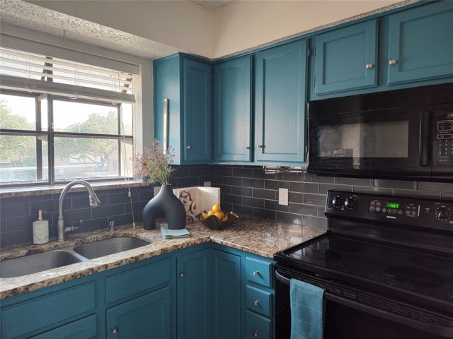 4748 Old Bent Tree Lane 2308, Dallas, TX 75287