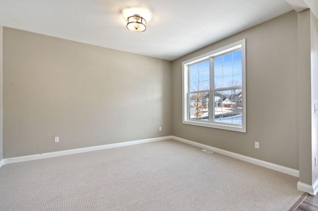 5335 Fountain Lane N, Plymouth, MN 55446