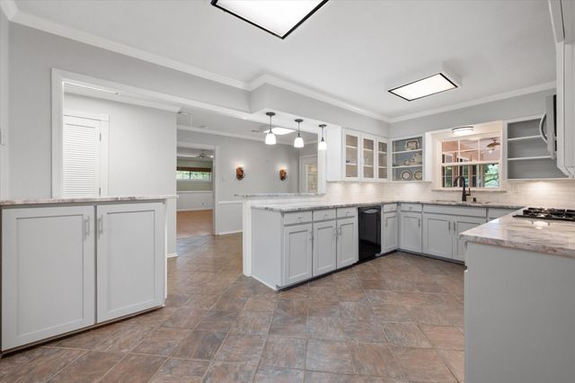 1215 Columbia Circle, Corsicana, TX 75110