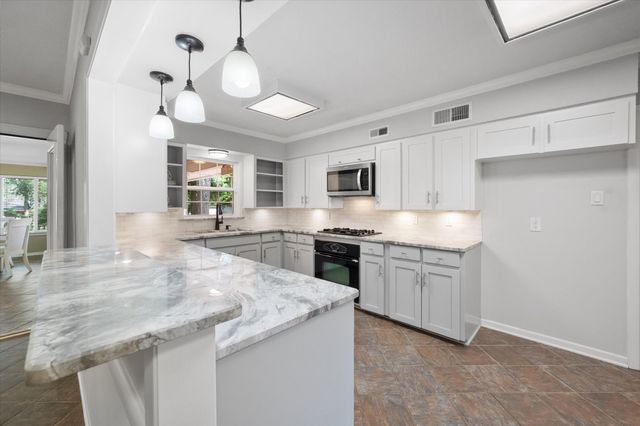 1215 Columbia Circle, Corsicana, TX 75110