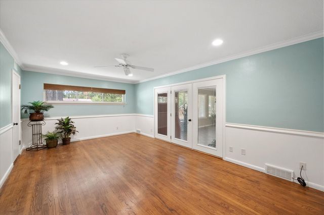 1215 Columbia Circle, Corsicana, TX 75110