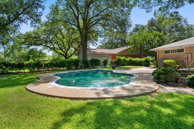 1215 Columbia Circle, Corsicana, TX 75110