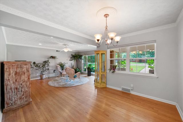 1215 Columbia Circle, Corsicana, TX 75110