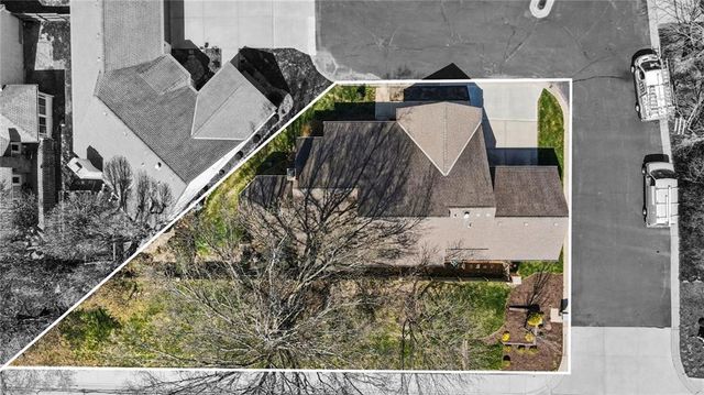 4530 W 90th Street, Prairie Village, KS 66207