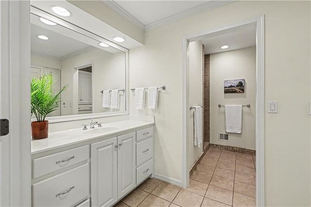 4530 W 90th Street, Prairie Village, KS 66207