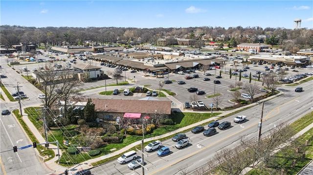 4530 W 90th Street, Prairie Village, KS 66207