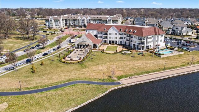 4530 W 90th Street, Prairie Village, KS 66207