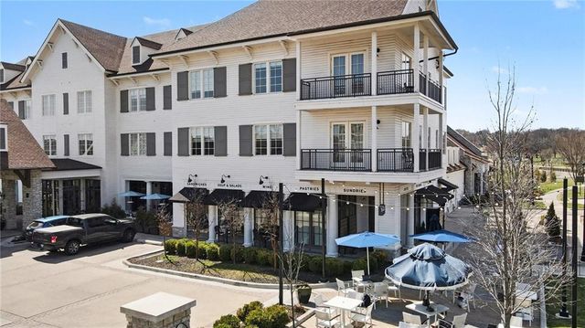 4530 W 90th Street, Prairie Village, KS 66207