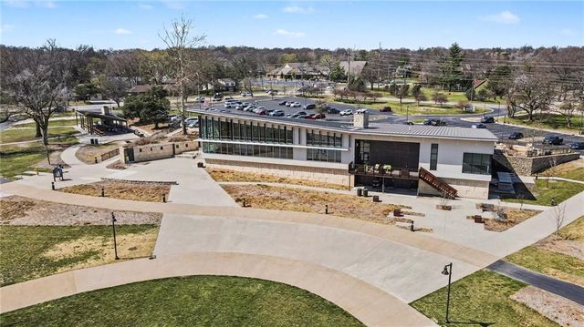 4530 W 90th Street, Prairie Village, KS 66207