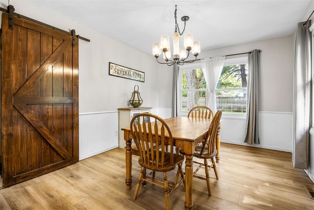 113 W Hughes Street, Marshall, MI 49068
