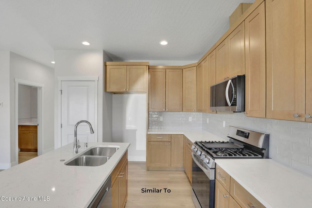 4773 N Ashwood Ln, Post Falls, ID 83854 photo 4