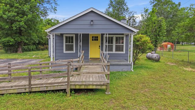 6733 Levi Road, Hixson, TN 37343