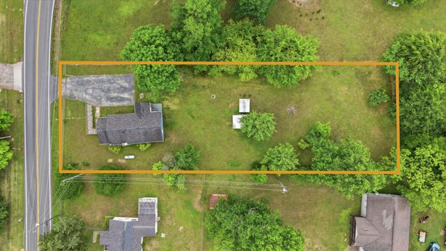 6733 Levi Road, Hixson, TN 37343