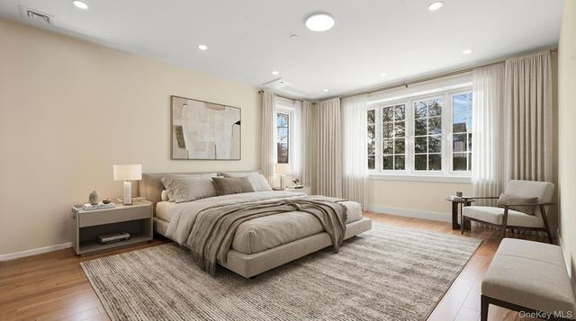 32-35 164th Street, Flushing, NY 11358