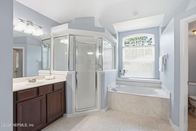 13868 FISH EAGLE Drive W, Jacksonville, FL 32226