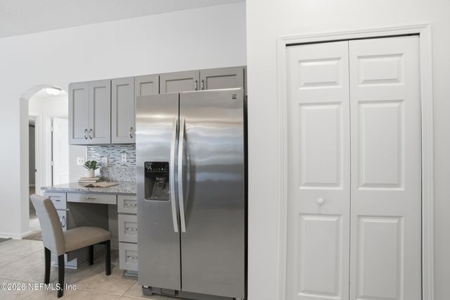 13868 FISH EAGLE Drive W, Jacksonville, FL 32226