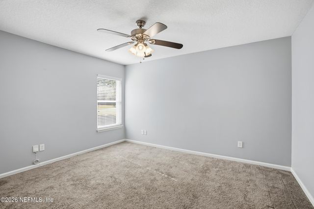 13868 FISH EAGLE Drive W, Jacksonville, FL 32226