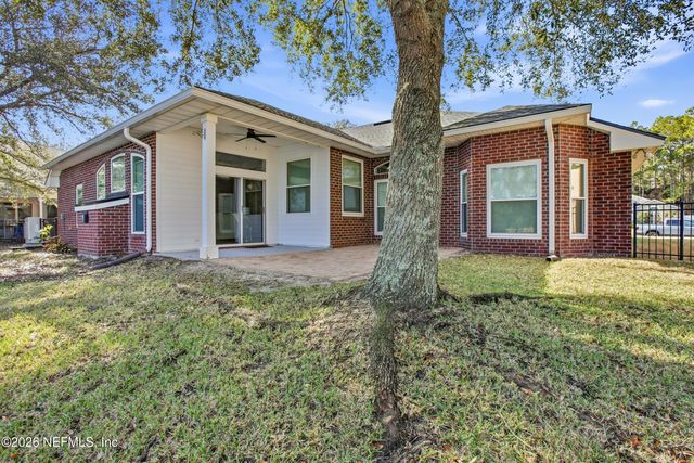 13868 FISH EAGLE Drive W, Jacksonville, FL 32226