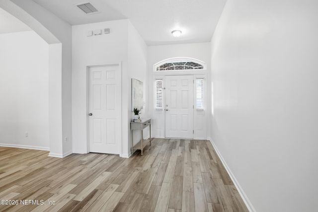 13868 FISH EAGLE Drive W, Jacksonville, FL 32226