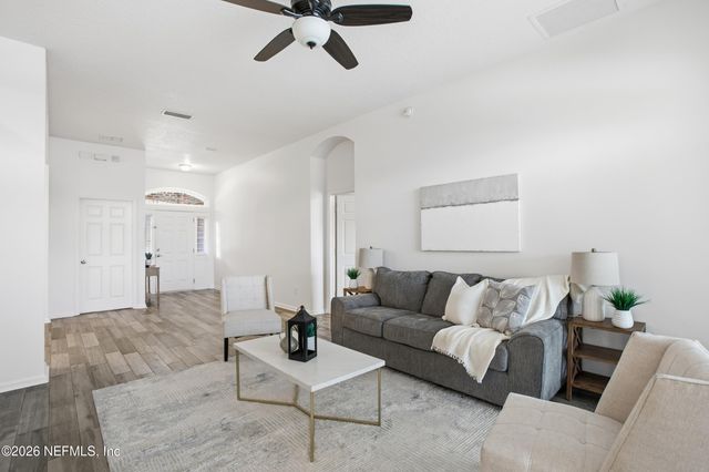 13868 FISH EAGLE Drive W, Jacksonville, FL 32226