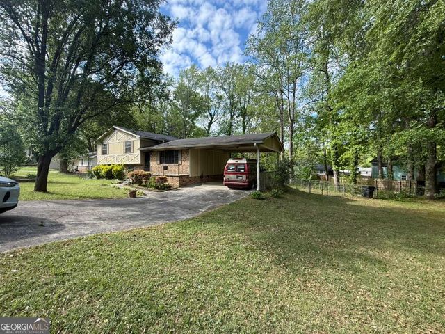 8833 Ashwood Drive, Riverdale, GA 30274