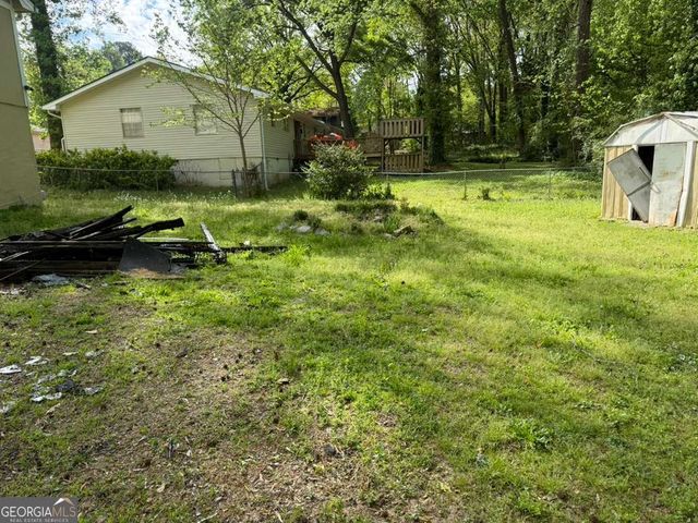 8833 Ashwood Drive, Riverdale, GA 30274