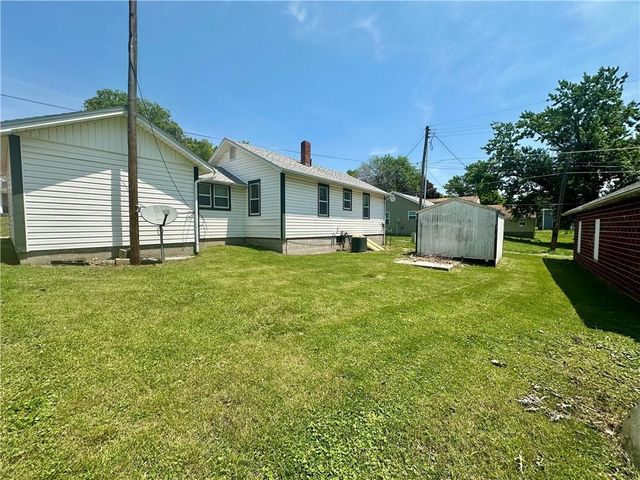 420 W 6th Street, Maryville, MO 64468