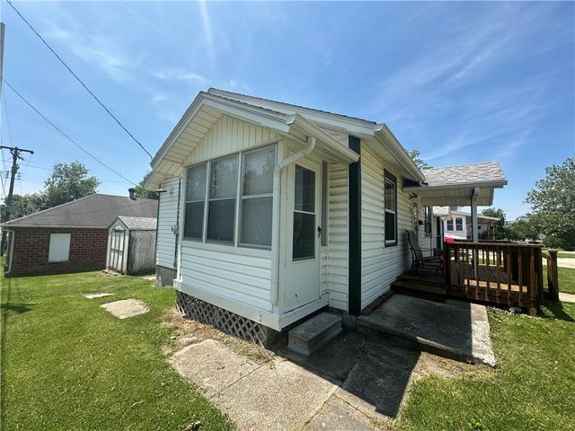 420 W 6th Street, Maryville, MO 64468