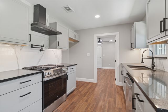 2316 Skylark Drive, Dallas, TX 75216