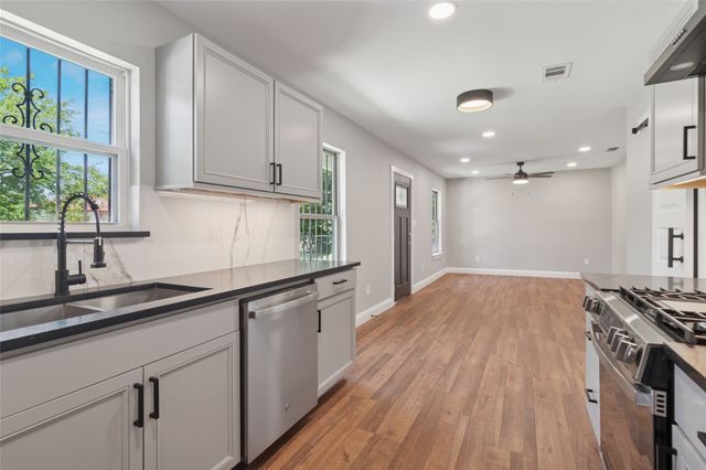 2316 Skylark Drive, Dallas, TX 75216