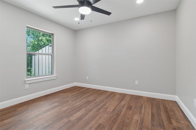 2316 Skylark Drive, Dallas, TX 75216
