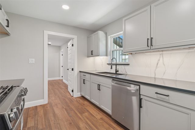 2316 Skylark Drive, Dallas, TX 75216