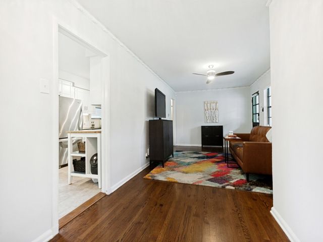 226 Leda Drive, Dallas, TX 75218